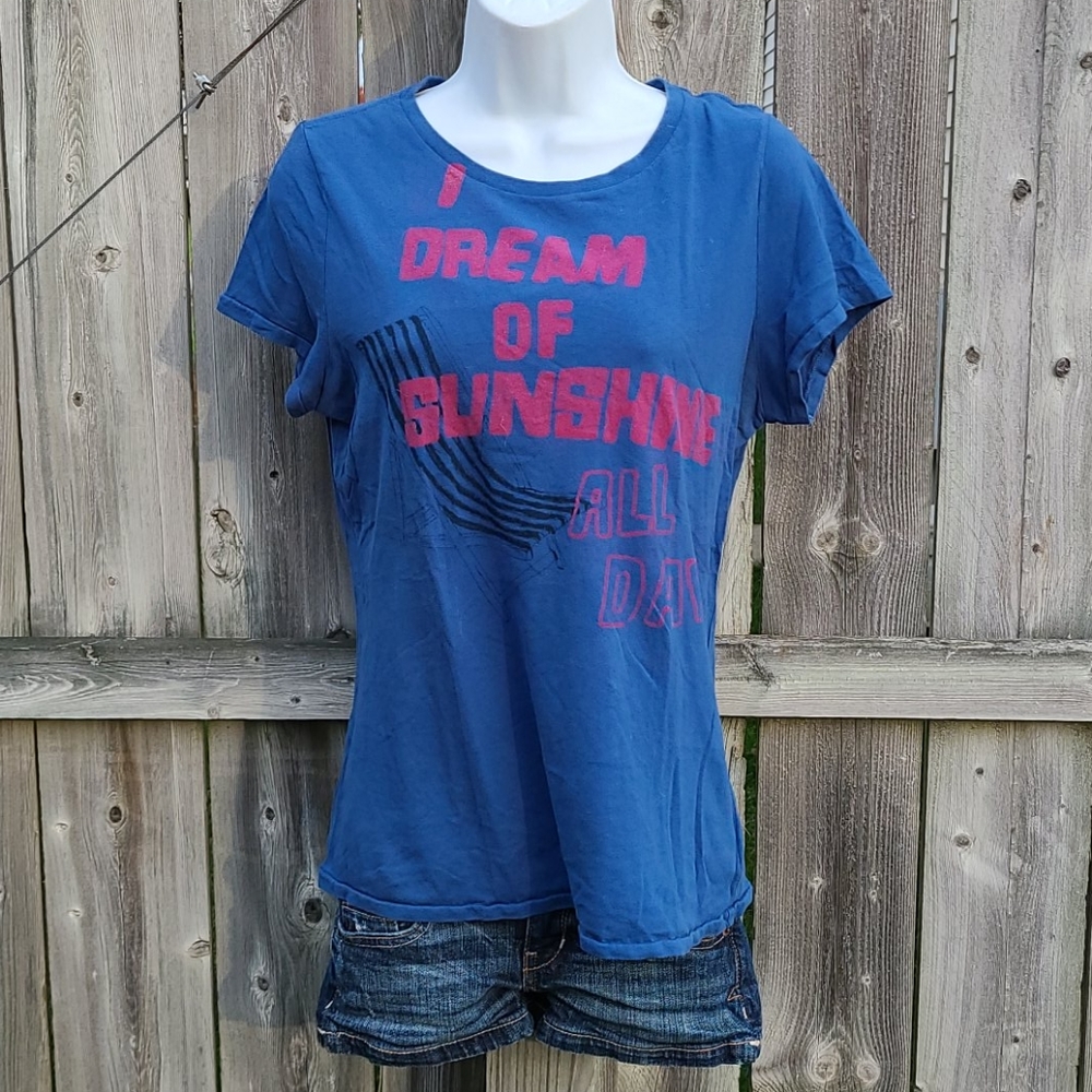 American Eagle Sunshine Graphic Tee in Royal Blue & Red